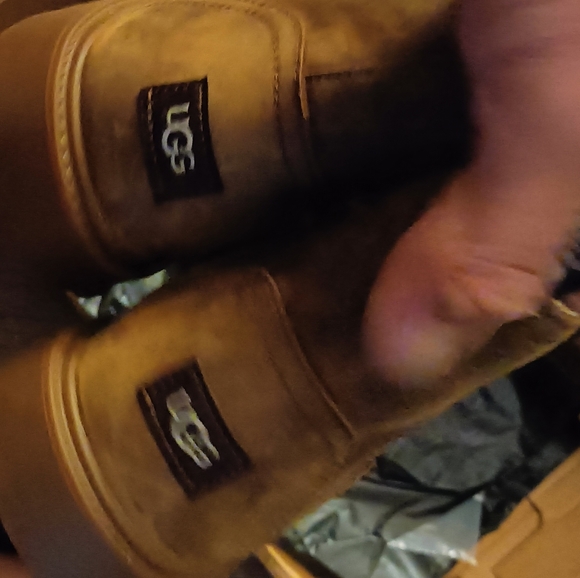 Size 6 ugg boots unisex - Picture 2 of 4